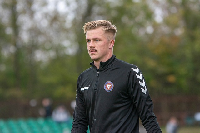 出墨尔本胜 出墨尔本胜